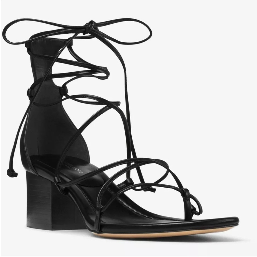 NIB MICHAEL KORS COLLECTION Ayers Lace-Up Black Leather Sandal Size 7.5
